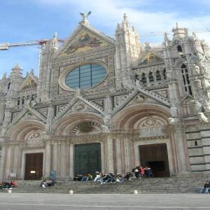 ferie villa i toscana italien pool tennis98 siena cattedrale