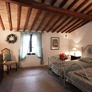 imgi twinroom torrevista villa san gimignano imgi twinroom torrevista villa san gimignano