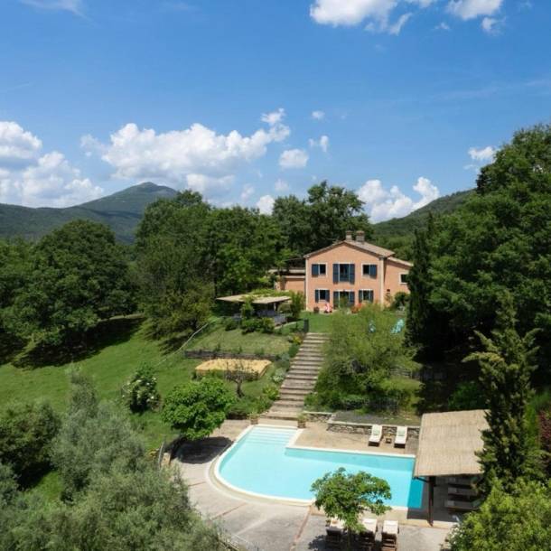 ferie stor villa i toscana italien pool villa bosco00007