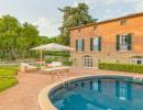 luksus ferie villa i toscana italien pool vingard1 castelmuzio outside00007