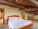 luksus ferie villa i toscana italien pool vingard4 castelmuzio topfloor00007